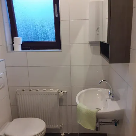 Cozyhomes Mit Kueche Und Bad Zur Eigennutzung アパート